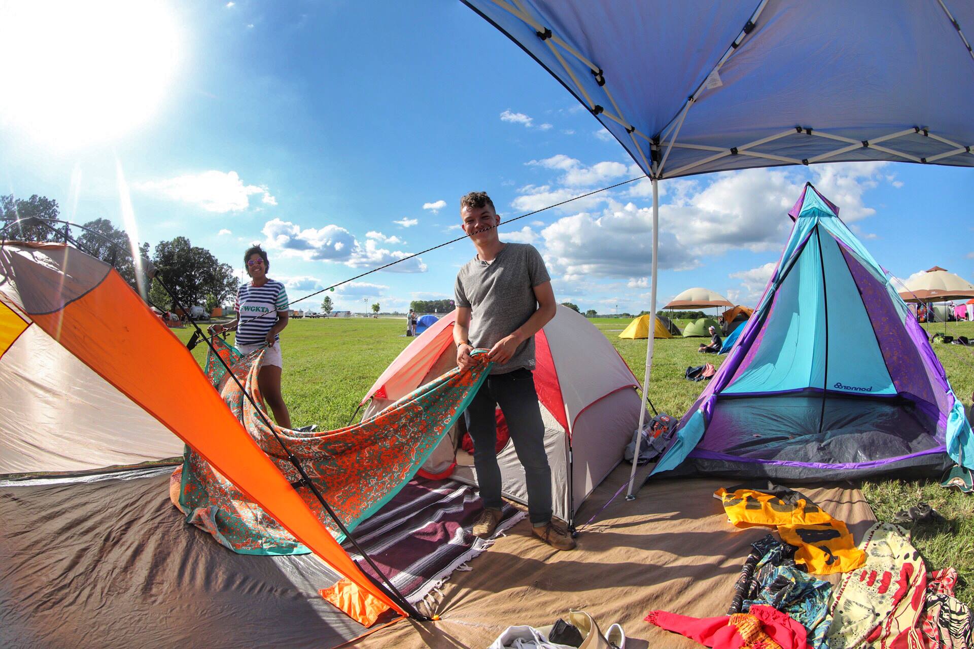 Afhankelijkheid voor het geval dat Wie Camping Music Festivals - The Comprehensive Guide & Packing List