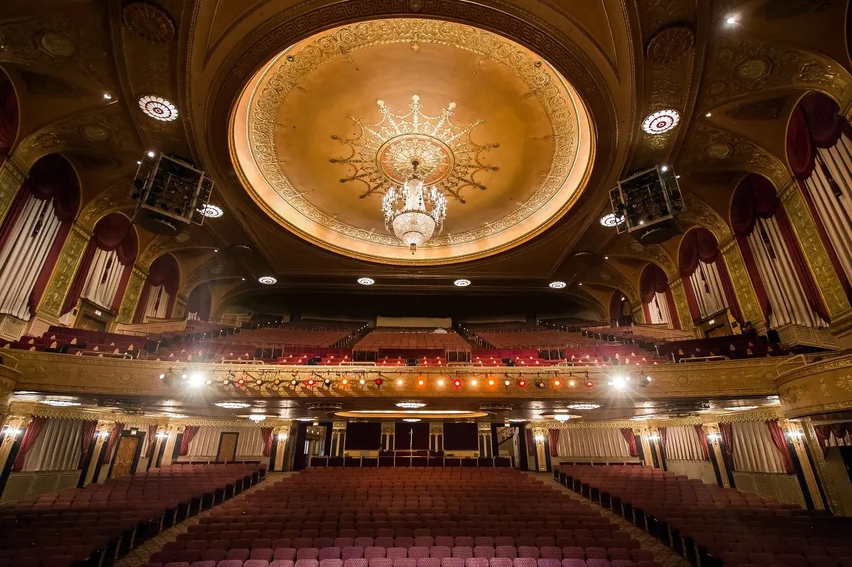 Warner Theatre