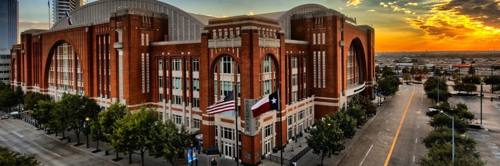 DALLAS - American Airlines Center (19,200)  American airlines center, American  airlines arena, Nba arenas