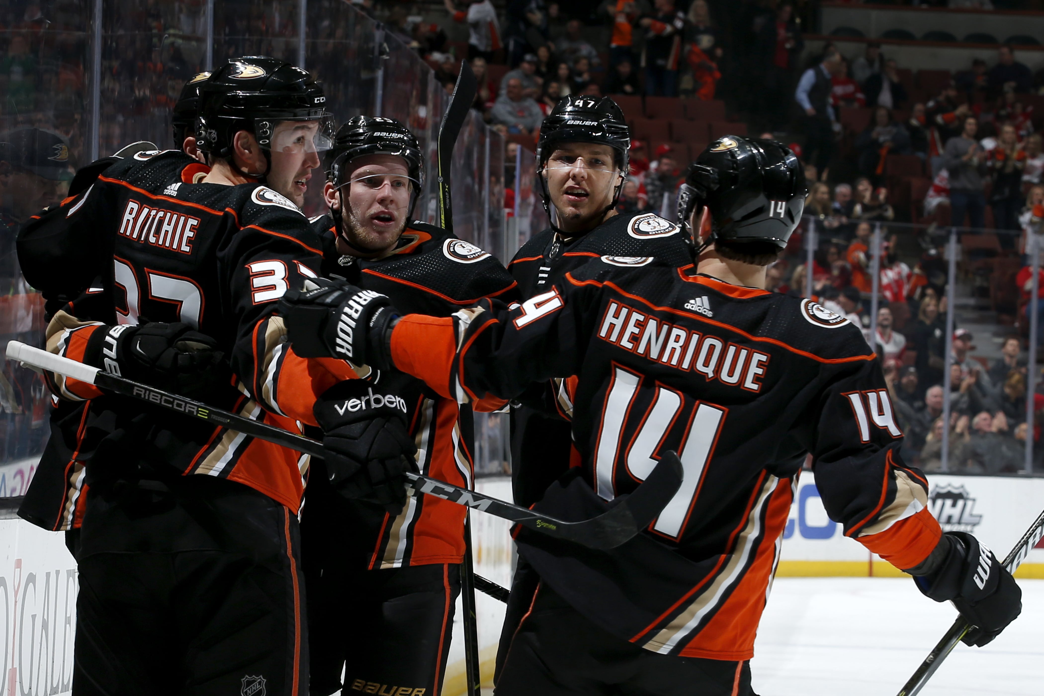 Anaheim Ducks Home Schedule 2019 20 Seating Chart Ticketmaster Blog